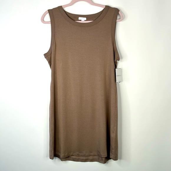 NWT Beyond Yoga Out Of Town Dress Size L Color oyster #0021 - Picture 4 of 6